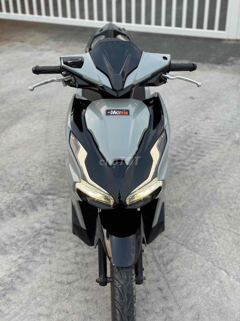 Honda Air Blade 125 2021 Xám đen. Mua bán Xe máy tại Thành phố Vũng Tàu Bà Rịa - Vũng Tàu được đăng bởi xe máy cũ Trần Tùng hình 2