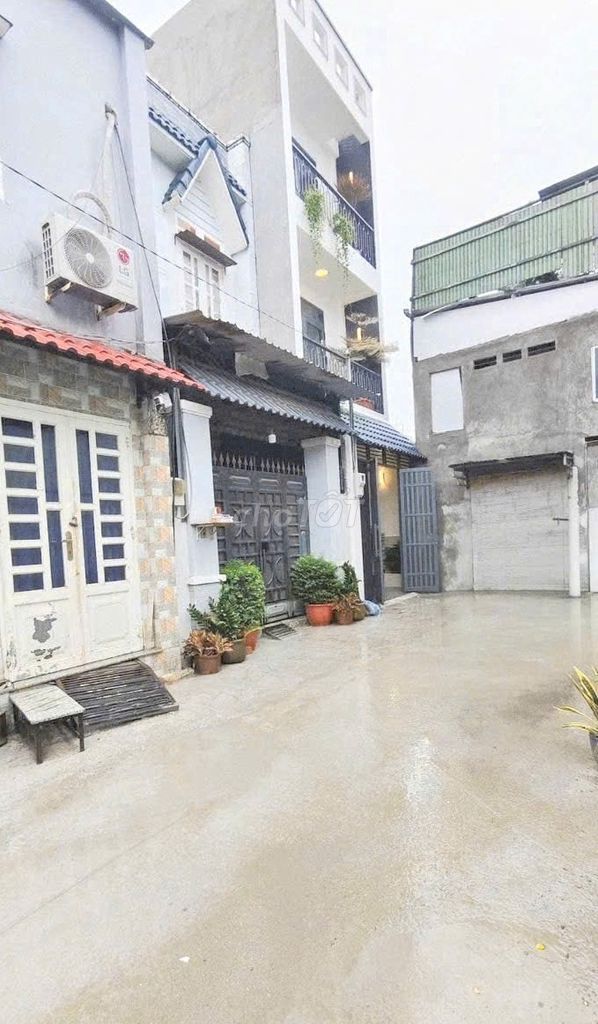 Bán nhà 60m2 1 trệt 3L 4pn đường số 35 Hiệp Bình Chánh Thủ Đức 5 tỷ 5