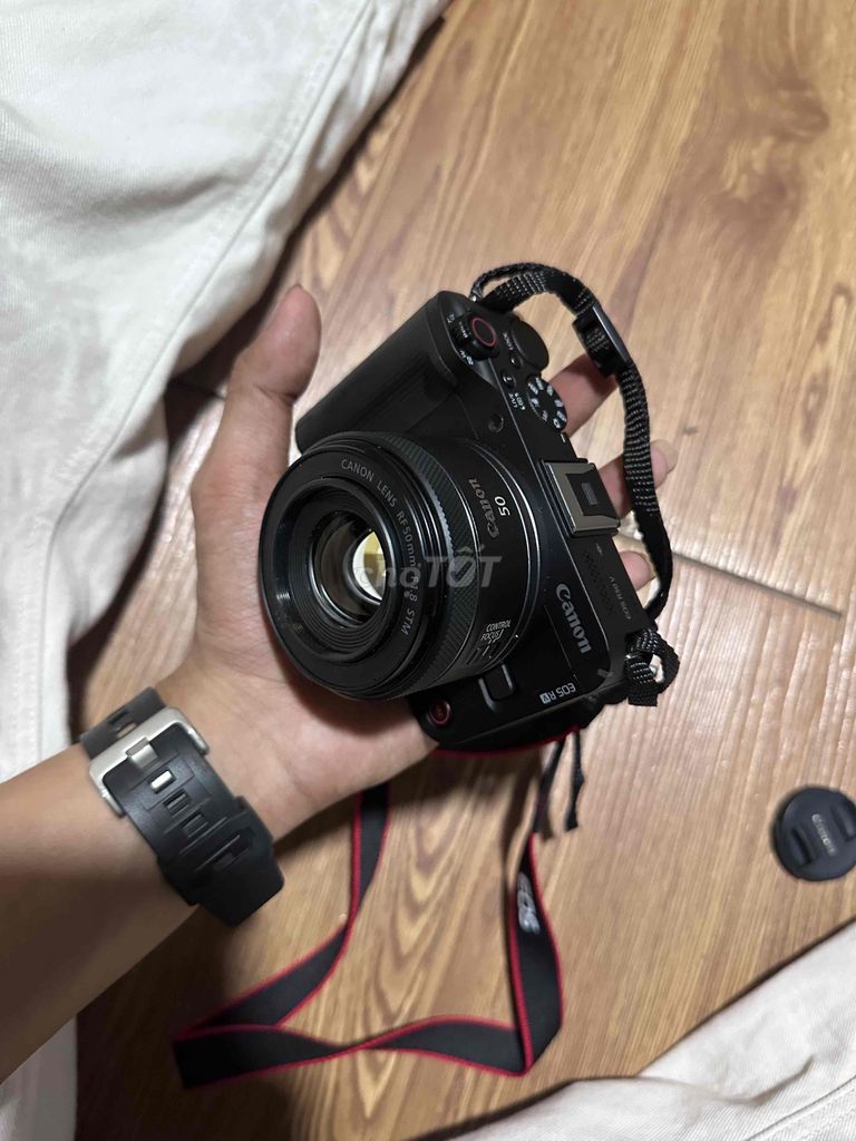 EOS R50V (Vlogger Edition.) kèm 2 len. Mua bán Máy ảnh, Máy quay tại Thành phố Biên Hòa Đồng Nai được đăng bởi Tun hình 1