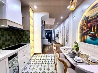 Mặt Võ Nguyên Giáp sát Biển Mỹ Khê - 95m2 - 4 tầng - 10.8 tỷ