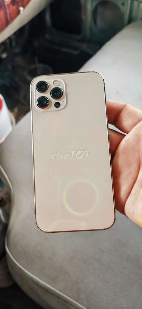 iPhone 12 Pro 256GB Vàng. Mua bán Điện thoại tại Thành phố Long Xuyên An Giang được đăng bởi vovovo hình 1