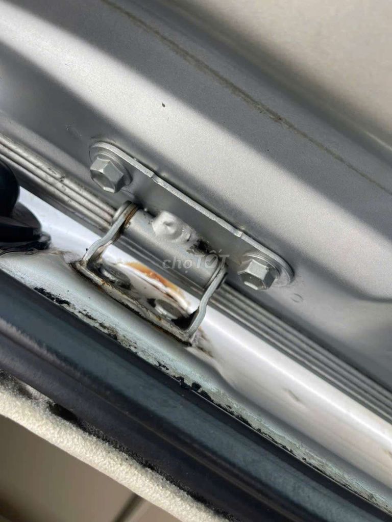 Fortuner máy dầu đk 2010. Mua bán Ô tô tại Quận Ninh Kiều Cần Thơ được đăng bởi Tân Cần Thơ hình 9