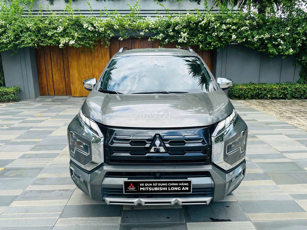 Mitsubishi Xpander Cross 2023. Mua bán Ô tô tại Quận 11 Tp Hồ Chí Minh được đăng bởi Nguyễn Ngọc Tùng hình 1
