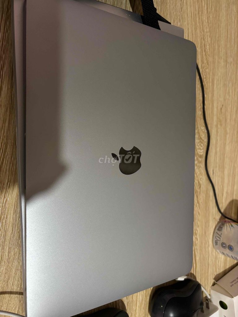 Apple MacBook Pro 13 inch 2019 8GB/128GB Xám. Mua bán Laptop tại Quận Tây Hồ Hà Nội được đăng bởi Dương hình 1