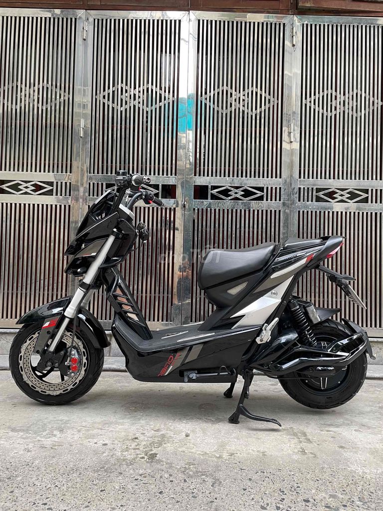 jeeck one Dibao xịn,,zin. Mua bán Xe điện tại Quận Hoàng Mai Hà Nội được đăng bởi Xe Điện Phát Đạt hình 3