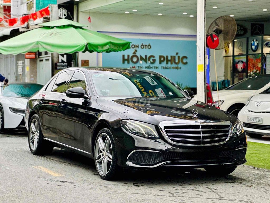Mercedes Benz E200 Model 2017. Mua bán Ô tô tại Quận 8 Tp Hồ Chí Minh được đăng bởi Hồng Phúc hình 1
