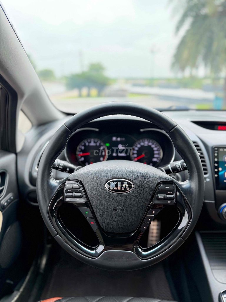 Kia Cerato 2016 1.6 AT - 100000 km. Mua bán Ô tô tại Thành phố Hà Tĩnh Hà Tĩnh được đăng bởi Hải Đường Auto 33 hình 4