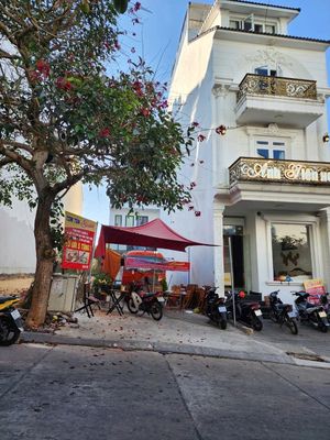 (Giá thương lượng) Gia đình cần bán đất nền khu golf valley. Mua bán đất tại Thành phố Đà Lạt Lâm Đồng được đăng bởi Hòa