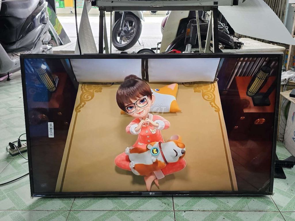 Smart LG 4K UHD - 43UK6200. Blutoot - Siêu Nét 98%. Mua bán Tivi, Âm thanh tại Huyện Hóc Môn Tp Hồ Chí Minh được đăng bởi Chinh Anh hình 1