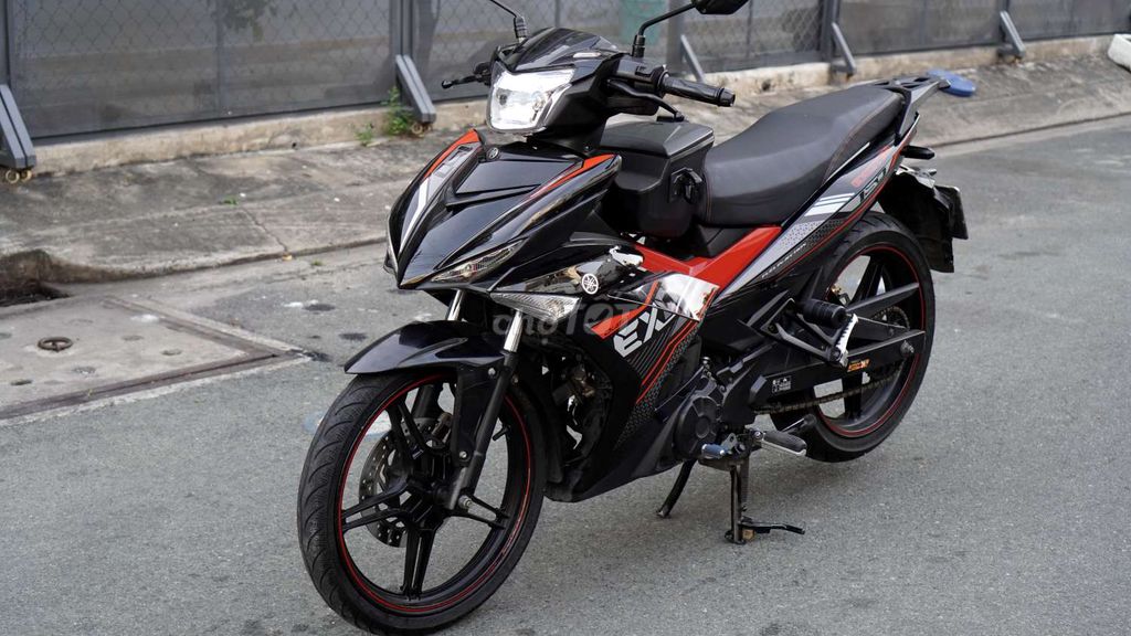 Yamaha Exciter 150 - Máy Zin lên Smartkey -Biển 59