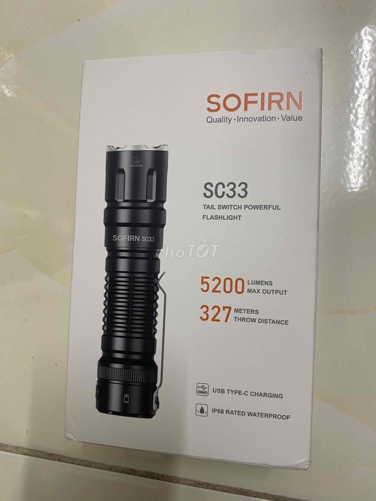 Đèn pin sofirn SC33