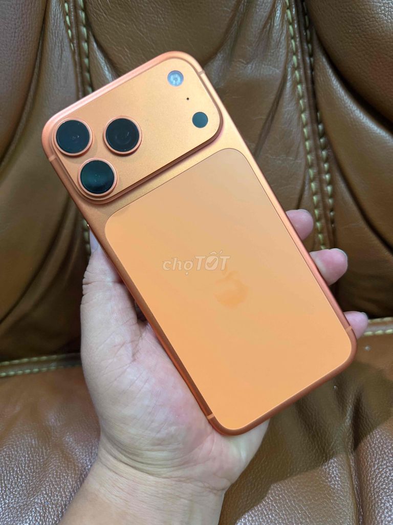 Apple iPhone 17 Pro Max 256GB Cam độ 2 esim. Mua bán Điện thoại tại Thị Xã Buôn Hồ Đắk Lắk được đăng bởi bo hình 1