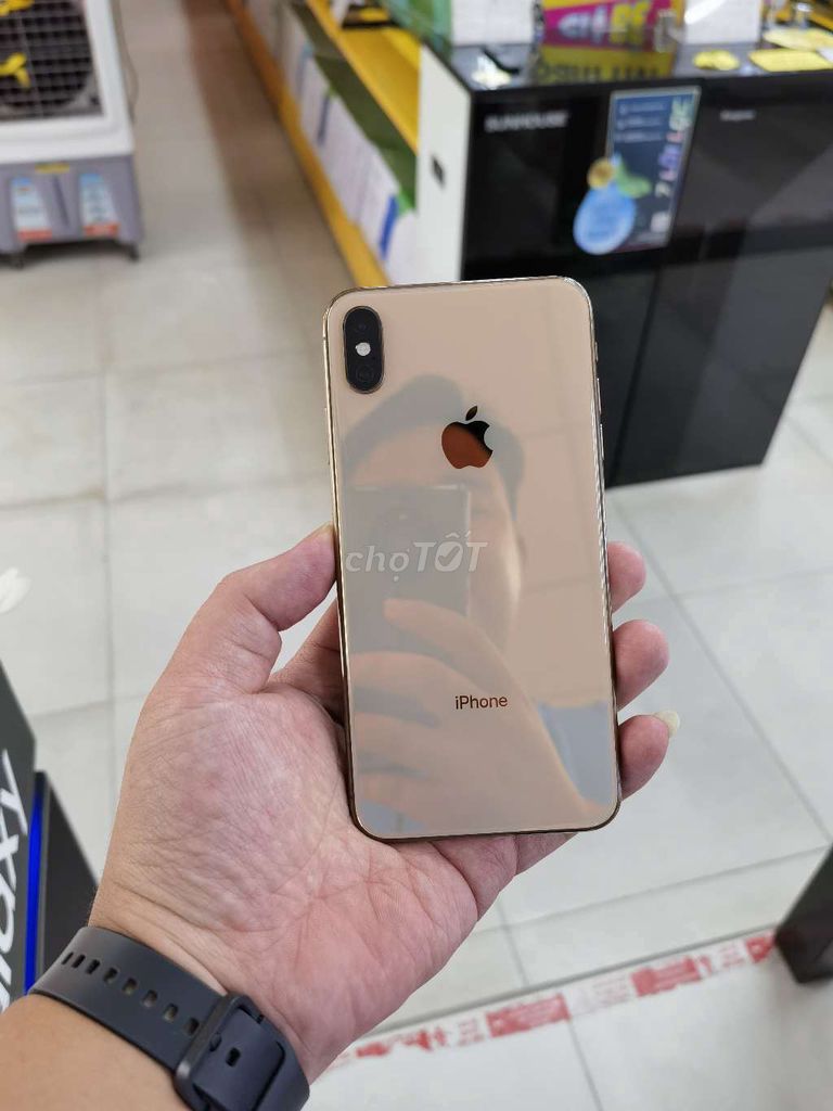 Apple iPhone XS Max 64GB Vàng Nứt kính. Mua bán Điện thoại tại Huyện Hoài Đức Hà Nội được đăng bởi việt hình 1