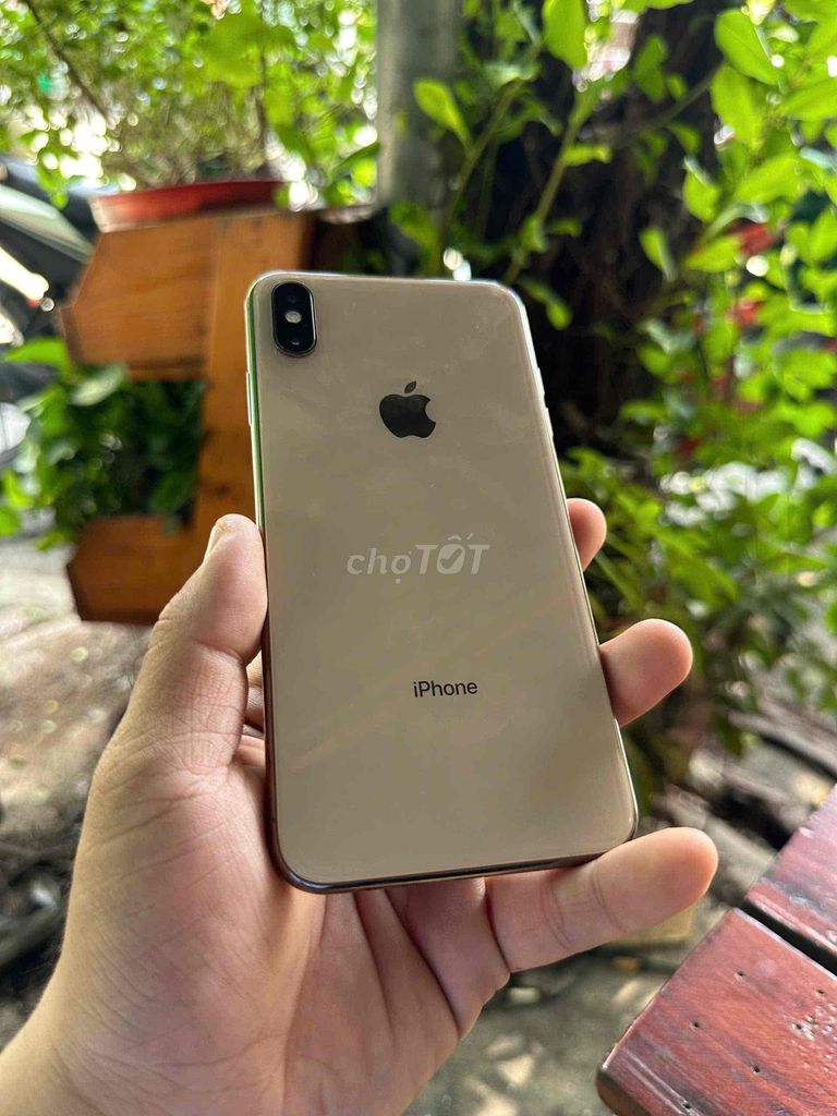 XSMax 256GB Vàng. Mua bán Điện thoại tại Thành phố Thủ Đức Tp Hồ Chí Minh được đăng bởi Phạm Tấn Bảo hình 1