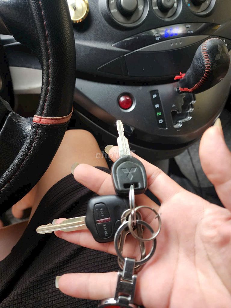 Mitsubishi Grandis 2005  - 160000 km. Mua bán Ô tô tại Thành phố Phan Rang-Tháp Chàm Ninh Thuận được đăng bởi Quocthang hình 7