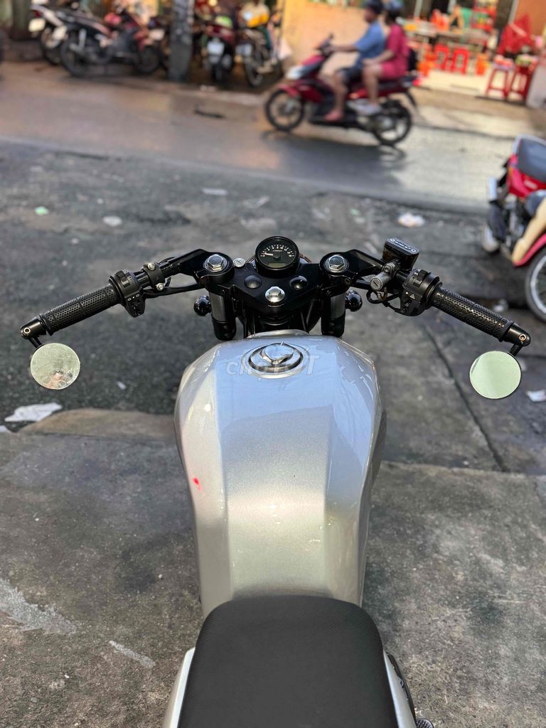 Cần bán Brixton Cafe Race 150 2019 Biển 65 9 chủ. Mua bán Xe máy tại Quận Bình Tân Tp Hồ Chí Minh được đăng bởi Việt Motor Bình Tân hình 6