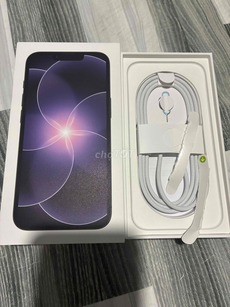 Apple iPhone 17e 256GB Đen Như mới. Mua bán Điện thoại tại Quận Bình Thuỷ Cần Thơ được đăng bởi lê Tấn Hưng hình 1