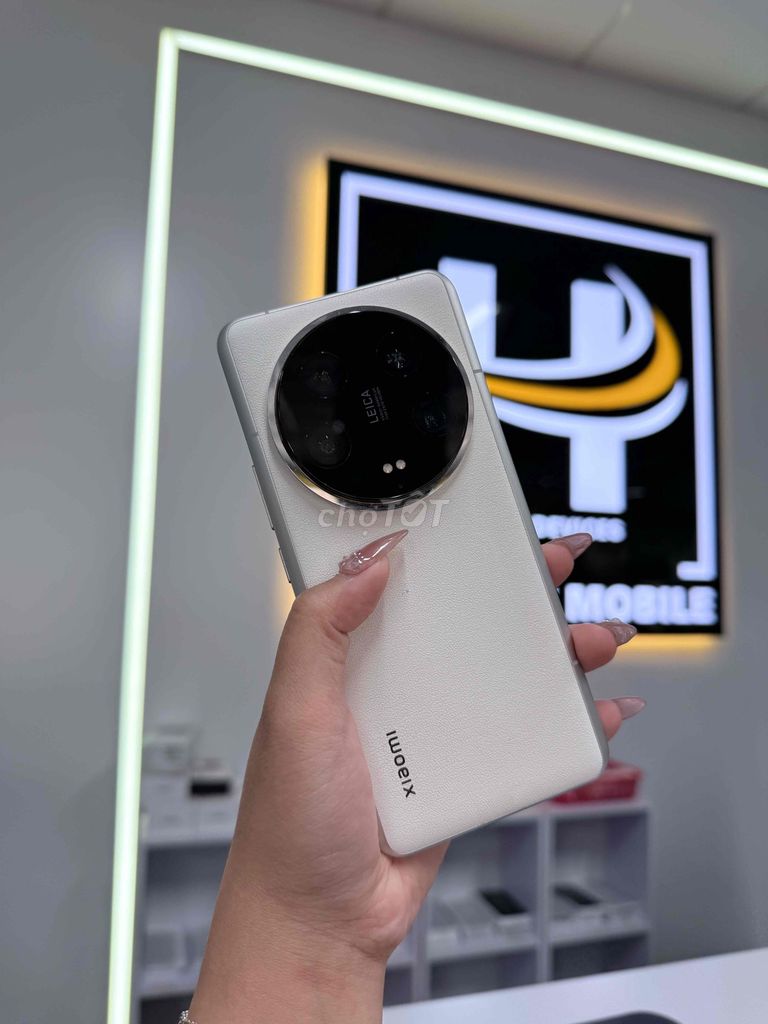 Xiaomi Mi 14 Ultra-16/512G-Snap8Gen3-Màu White Đẹp. Mua bán Điện thoại tại Thành phố Biên Hòa Đồng Nai được đăng bởi Mobile Di Động Biên Hoà hình 1