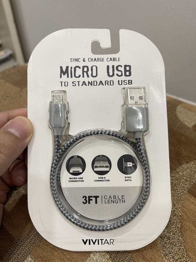 Cáp sạc micro usb chính hãng xịn chưa dùng