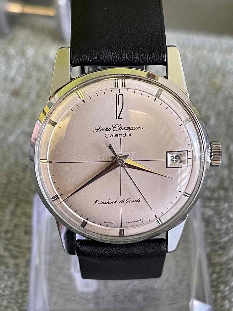 Seiko cổ lên cót tay