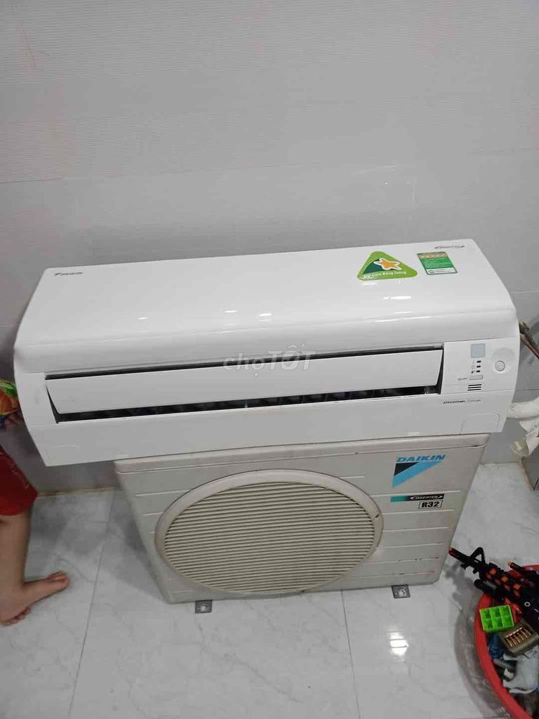 Điều hòa Daikin 9000 BTU Inverter mới đẹp. Mua bán Máy lạnh, điều hoà tại Quận Hoàng Mai Hà Nội được đăng bởi Anh Tâm hình 1