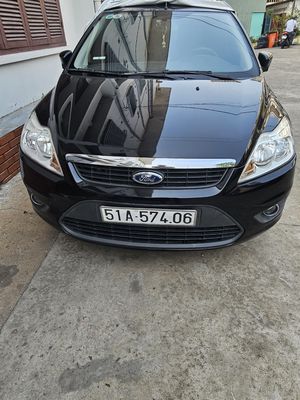 Ford Focus 1,8 AT xe nha 270 tr