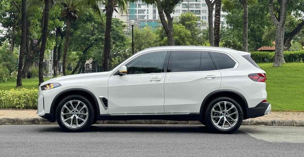 Cần Bán BMW X5 xDrive40i Plus 2023. Mua bán Ô tô tại Quận 7 Tp Hồ Chí Minh được đăng bởi Hoàng Trung hình 6