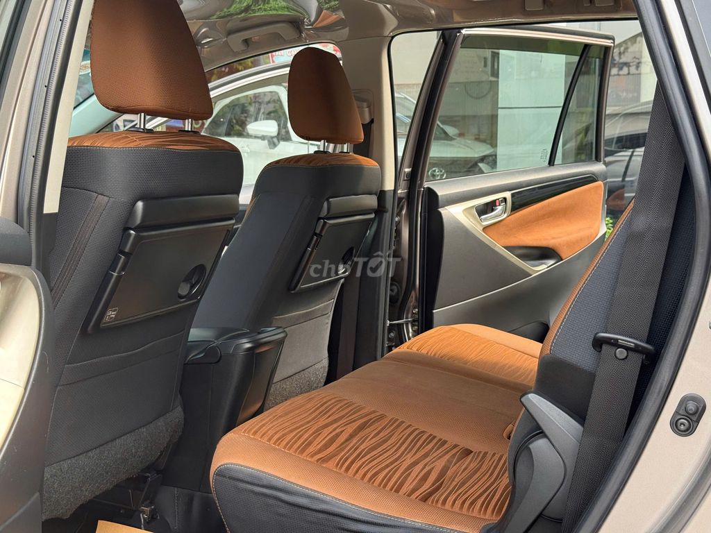 Innova 2.0G Tự động, 2019 - 1 Chủ từ đầu - Giá TL. Mua bán Ô tô tại Quận Gò Vấp Tp Hồ Chí Minh được đăng bởi Thanh Trang Toyota Sure hình 7