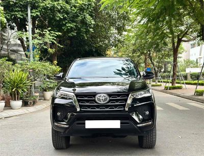 Toyota Fortuner 2024 2.4L 4x2 sx 2024 màu đen. Mua bán Ô tô tại Quận Cầu Giấy Hà Nội được đăng bởi Cao Quý