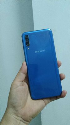 Samsung Galaxy A50 128GB. Ram 6GB. Máy Zin Màn Zin