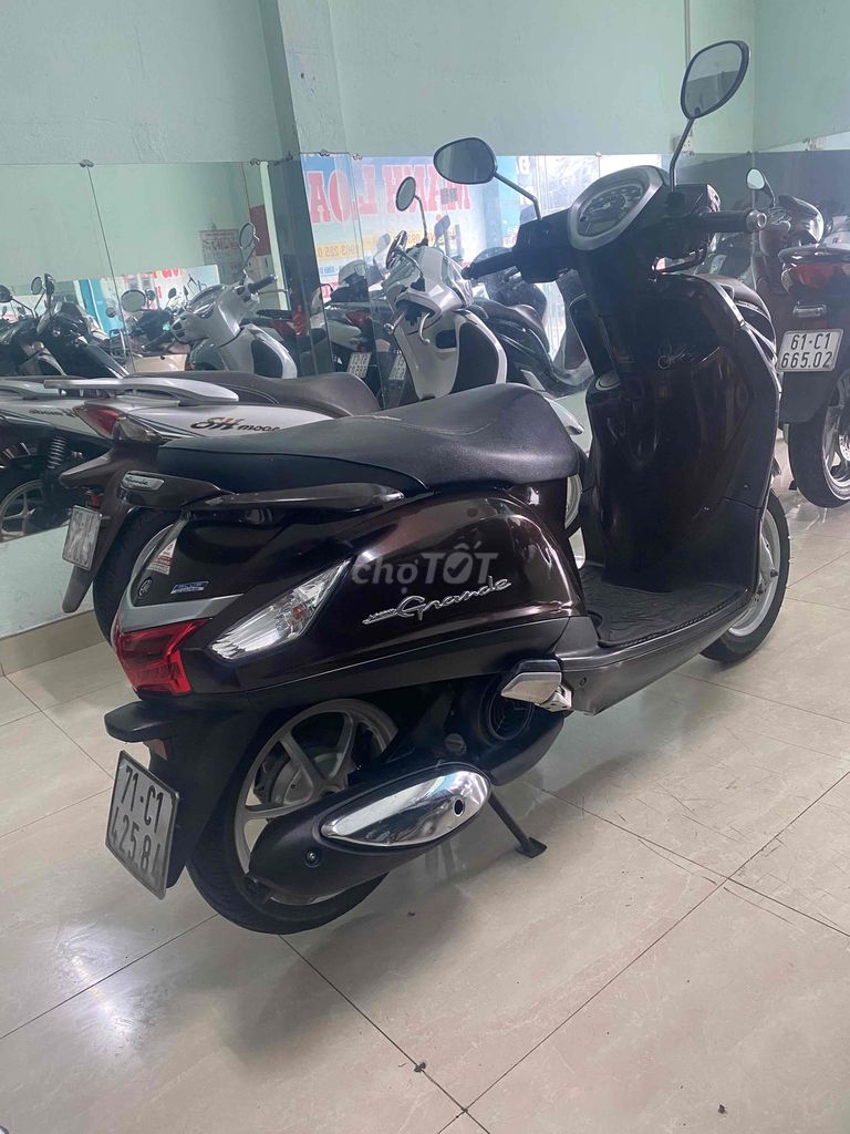 Granda 2018 bs71 hổ trợ góp có trao đổi xe. Mua bán Xe máy tại Thành phố Dĩ An Bình Dương được đăng bởi XE MÁY MẠNH LOAN GÓP 0đ hình 5