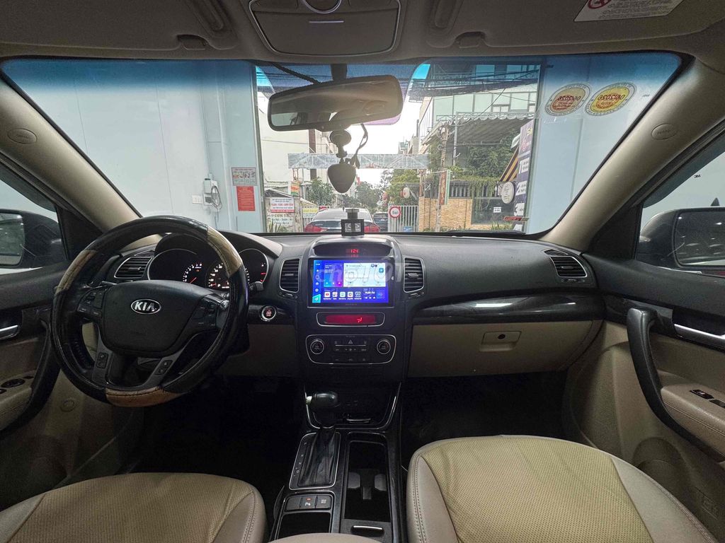 Kia Sorento 2016 2WD 2.4 GATH - 180000 km. Mua bán Ô tô tại Quận 12 Tp Hồ Chí Minh được đăng bởi Tuấn Cường  hình 8