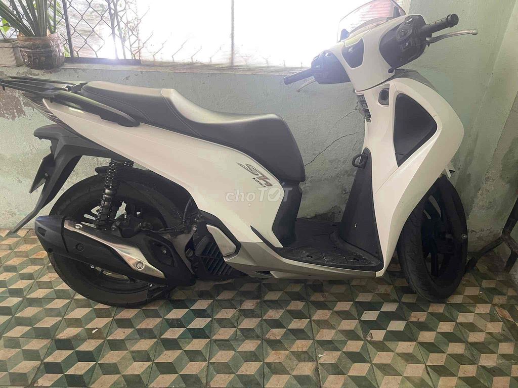 sh 125 abs xe ít đi trùm mềm chủ yếu đăng kí 2019. Mua bán Xe máy tại Quận Hải Châu Đà Nẵng được đăng bởi tuấn hình 1