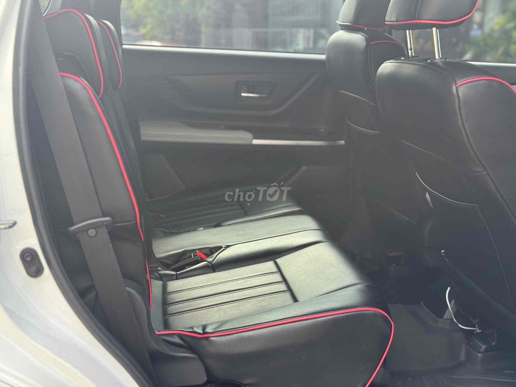 Bán Veloz Cross CVT TOP đời 2023 hỗ trợ bank. Mua bán Ô tô tại Thành phố Thủ Đức Tp Hồ Chí Minh được đăng bởi Hoàng Gia Auto hình 6