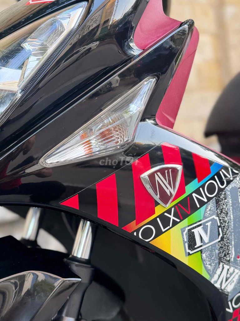 Nouvo lx 135 hàng cọp chạy 3 v sơn máy sần zin100%. Mua bán Xe máy tại Quận Cầu Giấy Hà Nội được đăng bởi nguyễn bích thuỷ hình 15
