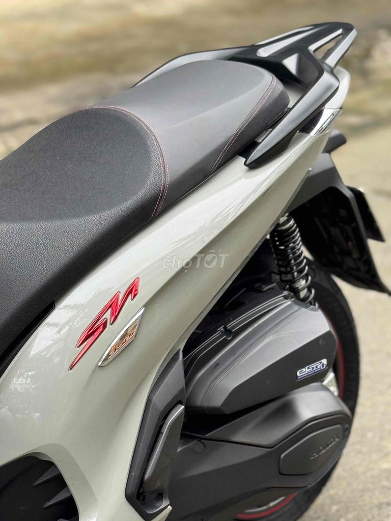 honda Sh 350i máy thái xe đẹp như mới 9 chủ ký. Mua bán Xe máy tại Quận Gò Vấp Tp Hồ Chí Minh được đăng bởi CHXM 86 chuyên bán xe trả góp hình 12