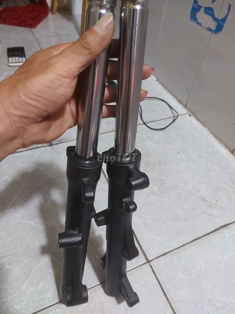 Phuộc trước Vario CLick 160. Mua bán Phụ tùng xe tại Quận 7 Tp Hồ Chí Minh được đăng bởi Can Nguyen hình 4