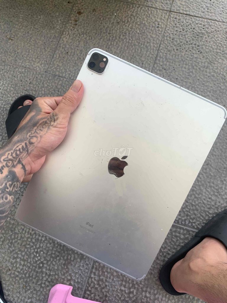 Apple iPad Pro 12.9 Thế hệ 4 512GB Bạc. Mua bán Máy tính bảng tại Quận Gò Vấp Tp Hồ Chí Minh được đăng bởi Phong hình 1