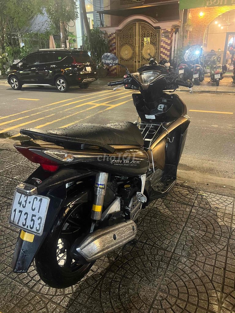 Honda Air Blade Vàng đồng, đen giấy tờ đầy đủ
