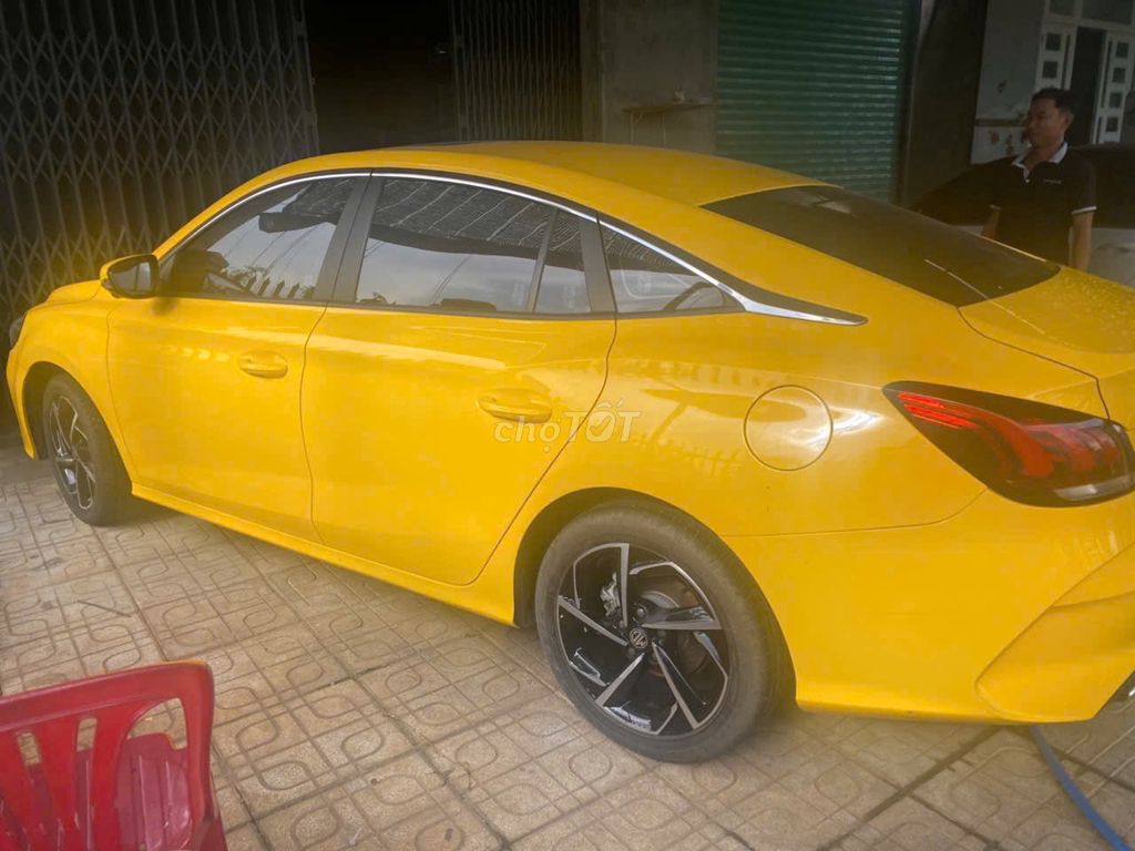 Ô tô MG5 2022 màu vàng, đã đi 30000 km. Mua bán Ô tô tại Huyện Cẩm Mỹ Đồng Nai được đăng bởi Nông Quang Vuc hình 1