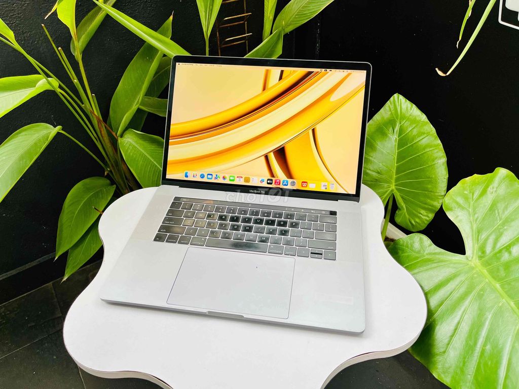 Apple Macbook Pro 2017 i7/16GB/256GB/15,4". Mua bán Laptop tại Quận Lê Chân Hải Phòng được đăng bởi Nguyễn Hải Duy hình 1