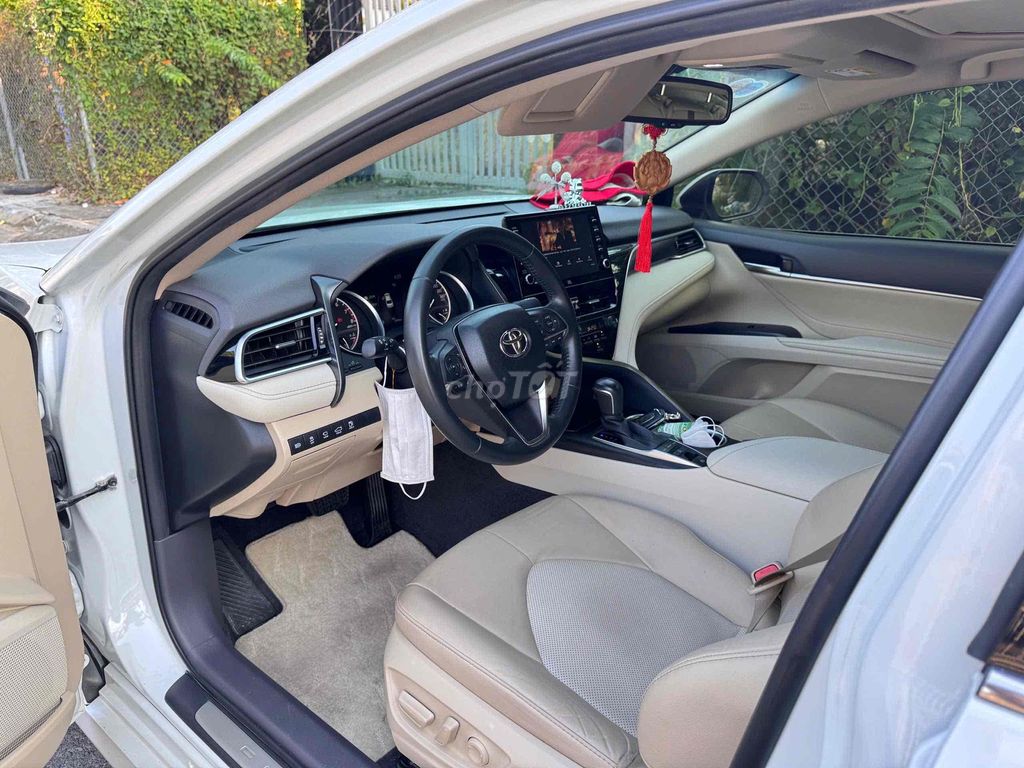 🚘 Toyota Camry 2.5Q 2023 - Xe 1 chủ mua mới từ đầu. Mua bán Ô tô tại Thành phố Thủ Đức Tp Hồ Chí Minh được đăng bởi Tấn Lợi Car hình 4