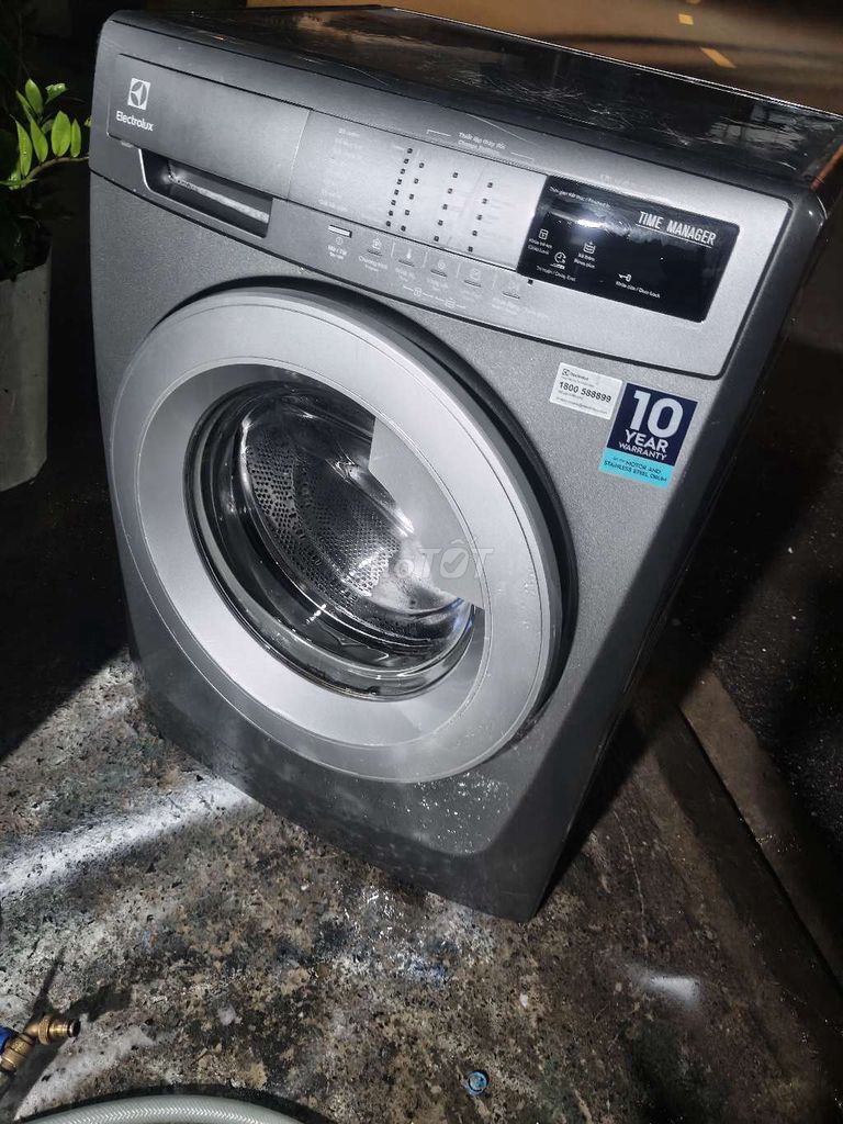 Máy giặt Electrolux 8kg Inverter Xám. Mua bán Máy giặt tại Huyện Hóc Môn Tp Hồ Chí Minh được đăng bởi long hình 1