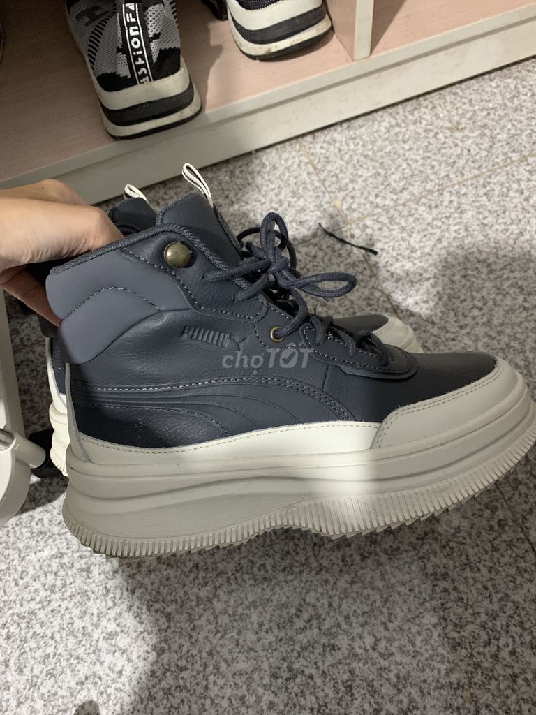Giày thể thao Puma Xám size 37. Mua bán Giày dép tại Thành phố Huế Thừa Thiên Huế được đăng bởi Minh Ngọc Lê hình 1