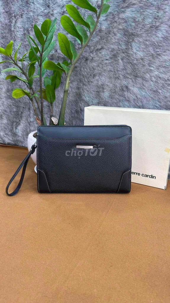 Clutch Pierre Cardin chính hãng. Mua bán Túi xách tại Quận Ninh Kiều Cần Thơ được đăng bởi Duy 2hand   Da lô là  0 ba 2 sáu 054115 hình 1