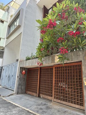 Cho thuê nhà nguyên căn trong khu nội bộ có bảo vệ ,Q2 Phường An Khánh