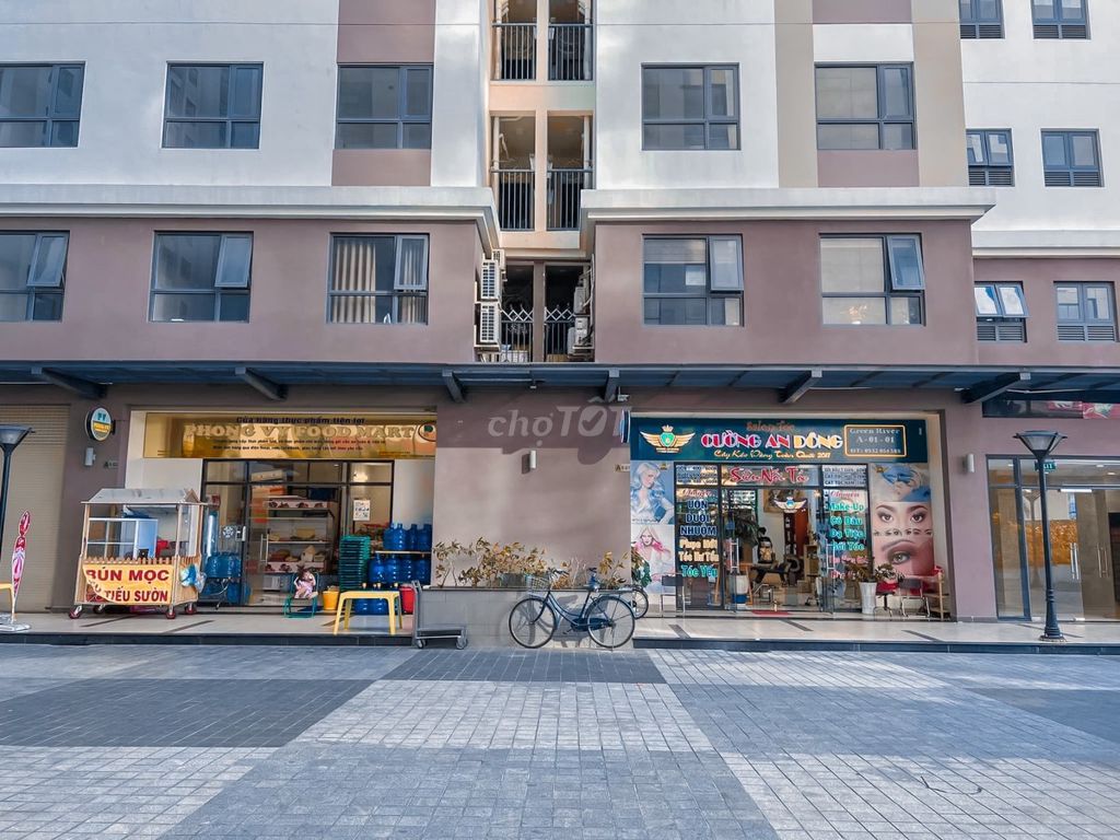 Cho Thuê Căn Shophouse Green River Q8 Vị Trí Rất Đẹp, Mới Tinh, Sạch