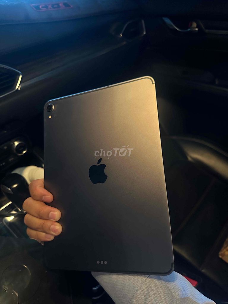 Apple iPad Pro 11  2018 256GB Xám. Mua bán Máy tính bảng tại Thành phố Thủ Đức Tp Hồ Chí Minh được đăng bởi vinh hình 1
