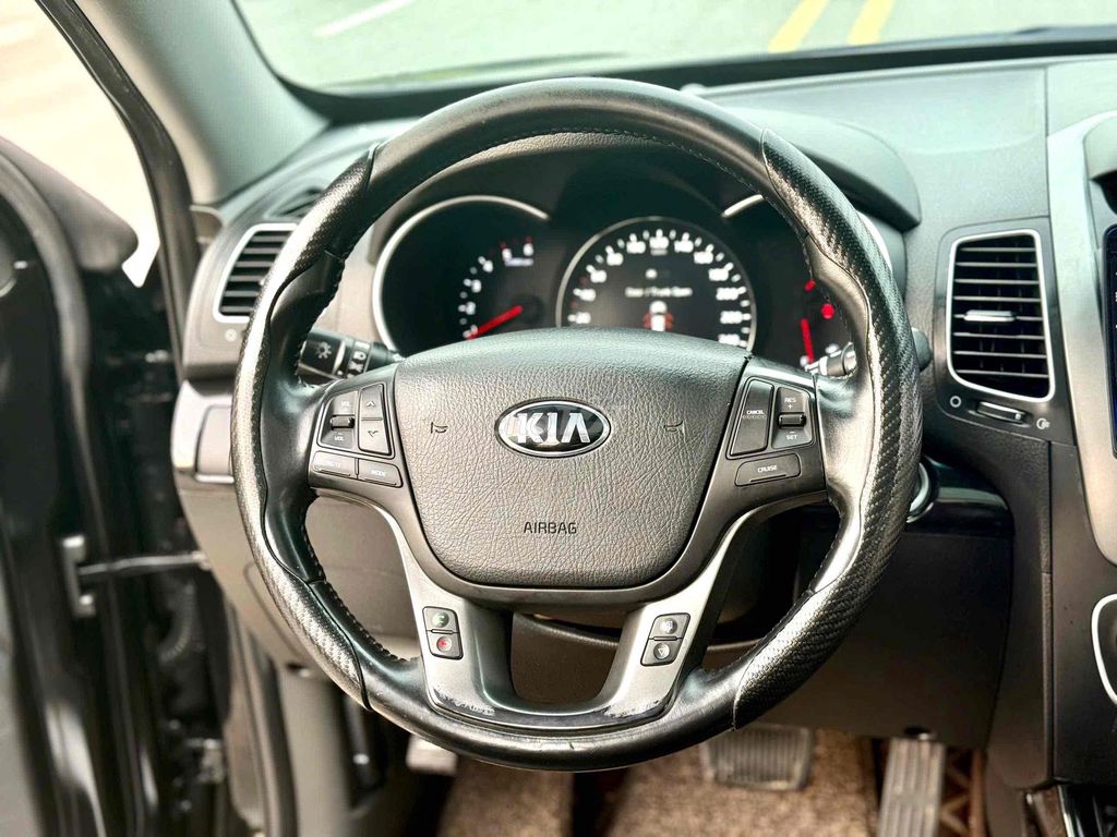 Kia Sorento DATH 2.2L AT 2015. Mua bán Ô tô tại Quận Long Biên Hà Nội được đăng bởi Thế Anh hình 9