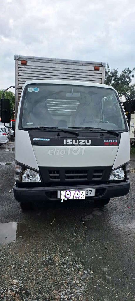 Bán ISUZU 2T4, SX2019, Thùng dài 4m4